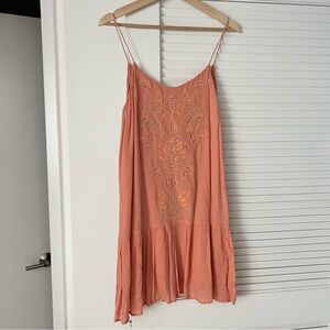 Love Sadie Peach Eyelet Summer Shift Dress